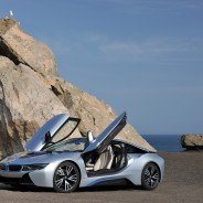 2015 BMW i8 High Performance Plug-In Hybrid Sports 2+2